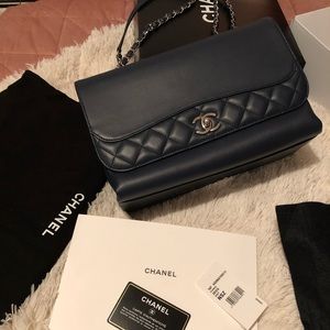 Chanel Flap Bag , comes with dust bag and box